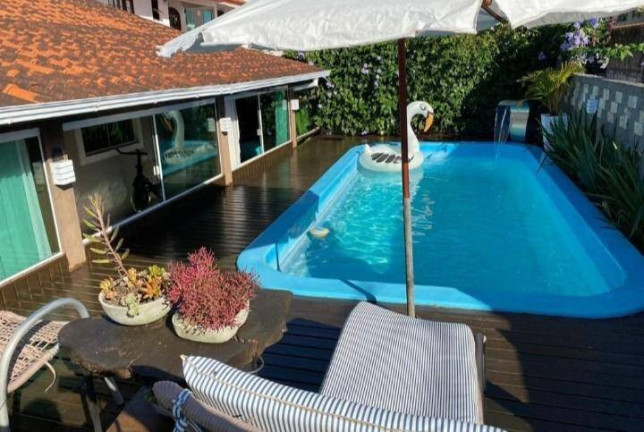 Imagem Casa com 3 Quartos à Venda, 180 m² em Ingleses Do Rio Vermelho - Florianópolis