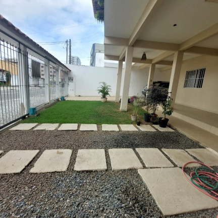 Imagem Casa com 6 Quartos à Venda, 50 m² em Praia Do Morro - Guarapari
