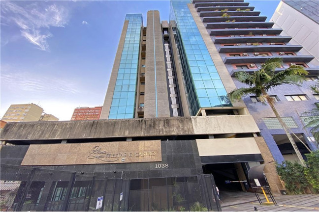 Imagem Sala Comercial à Venda, em Centro Histórico - Porto Alegre Imagem Sala Comercial à Venda, em Centro Histórico - Porto Alegre
