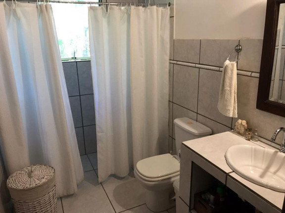 Imagem Casa com 4 Quartos à Venda, 170 m² em Praia Do Rosa - Imbituba Imagem Casa com 4 Quartos à Venda, 170 m² em Praia Do Rosa - Imbituba