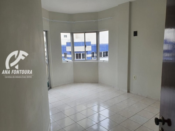 Apartamento com 3 Quartos à Venda, 100 m² em Centro - Balneário Camboriú