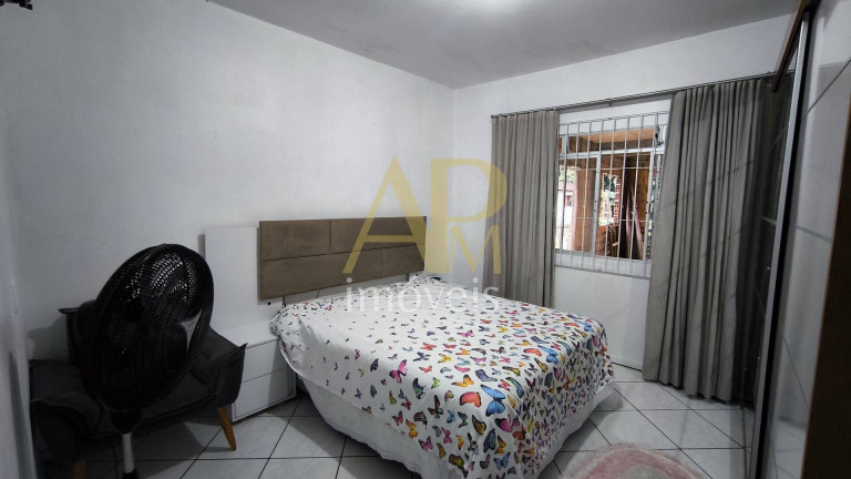 Imagem Casa com 3 Quartos à Venda, 360 m² em Universitário - Biguaçu Imagem Casa com 3 Quartos à Venda, 360 m² em Universitário - Biguaçu