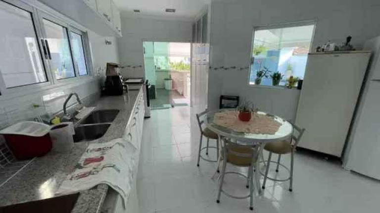 Imagem Imóvel com 5 Quartos à Venda, 550 m² em Jardim Acapulco - Guarujá