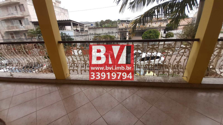 Imagem Casa com 3 Quartos à Venda, 243 m² em Vila Da Penha - Rio De Janeiro Imagem Casa com 3 Quartos à Venda, 243 m² em Vila Da Penha - Rio De Janeiro