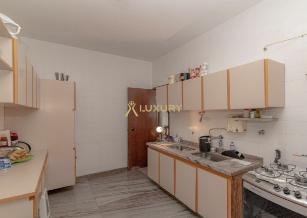 Imagem Imóvel com 4 Quartos à Venda, 190 m² em Funcionários - Belo Horizonte