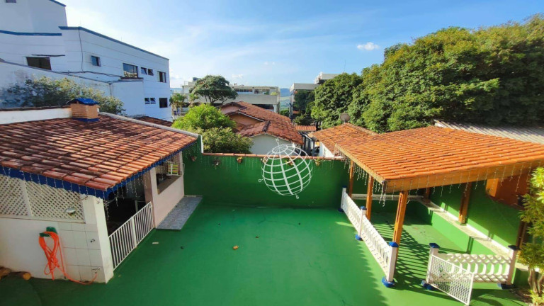 Imagem Casa com 3 Quartos à Venda ou Locação, 266 m² em Centro - Atibaia