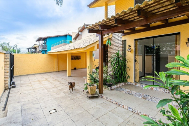 Imagem Casa com 6 Quartos à Venda, 222 m² em Campeche - Florianópolis