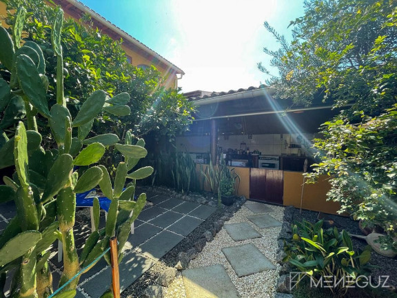 Imagem Casa com 5 Quartos à Venda, 160 m² em Santa Mônica - Guarapari Imagem Casa com 5 Quartos à Venda, 160 m² em Santa Mônica - Guarapari