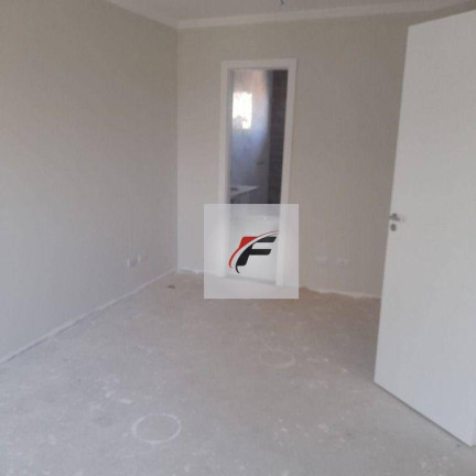Imagem Sobrado com 3 Quartos à Venda, 100 m² em Fazendinha - Curitiba