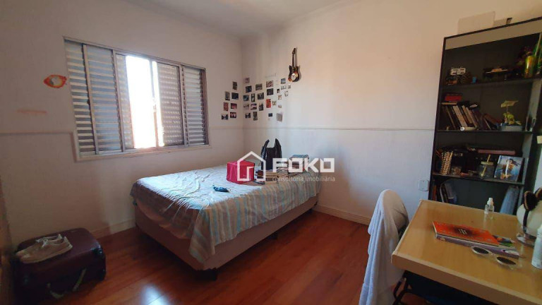 Imagem Sobrado com 4 Quartos à Venda ou Locação, 350 m² em Jardim Santa Cecília - Guarulhos Imagem Sobrado com 4 Quartos à Venda ou Locação, 350 m² em Jardim Santa Cecília - Guarulhos