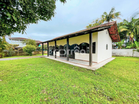 Imagem Casa com 3 Quartos à Venda, 660 m² em Costeira - Balneário Barra Do Sul Imagem Casa com 3 Quartos à Venda, 660 m² em Costeira - Balneário Barra Do Sul