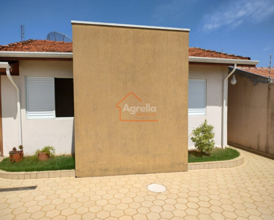 Imagem Casa com 3 Quartos à Venda, 124 m² em Bairro Getulio Vargas - Mogi Mirim Imagem Casa com 3 Quartos à Venda, 124 m² em Bairro Getulio Vargas - Mogi Mirim