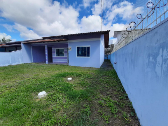 Imagem Casa com 3 Quartos para Alugar, 324 m² em Itacolomi - Balneário Piçarras Imagem Casa com 3 Quartos para Alugar, 324 m² em Itacolomi - Balneário Piçarras