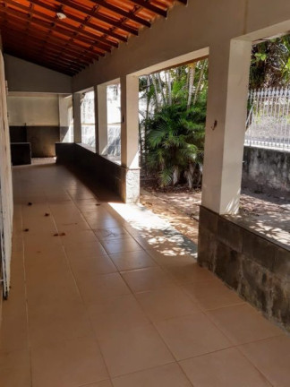 Imagem Casa com 4 Quartos à Venda, em Centro - Rio Das Ostras Imagem Casa com 4 Quartos à Venda, em Centro - Rio Das Ostras
