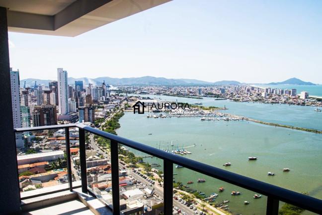 Imagem Apartamento com 4 Quartos à Venda, 322 m² em Fazenda - Itajaí Imagem Apartamento com 4 Quartos à Venda, 322 m² em Fazenda - Itajaí