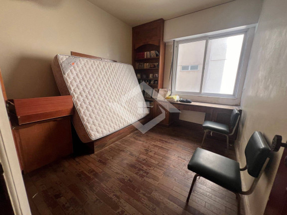 Imagem Apartamento com 4 Quartos à Venda, 200 m² em Leblon - Rio De Janeiro