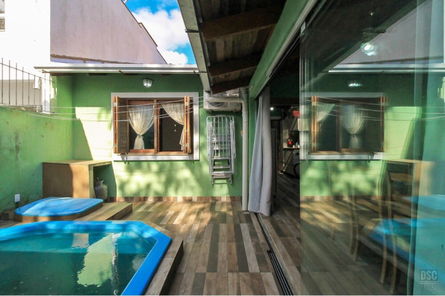 Imagem Casa com 2 Quartos à Venda, 63 m² em Hípica - Porto Alegre