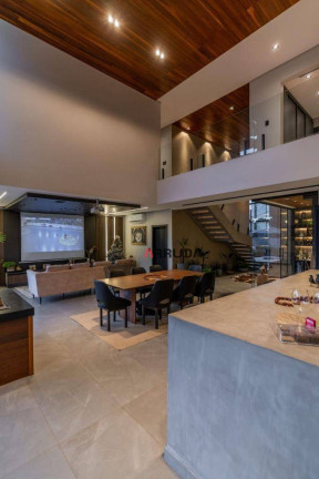 Imagem Sobrado com 3 Quartos à Venda, 450 m² em Canadá - Cascavel