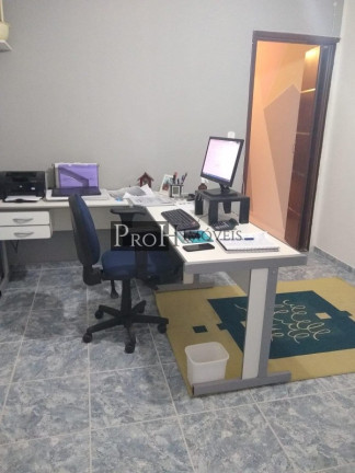 Imagem Sobrado com 3 Quartos à Venda, 210 m² em Vila Mazzei - São Paulo