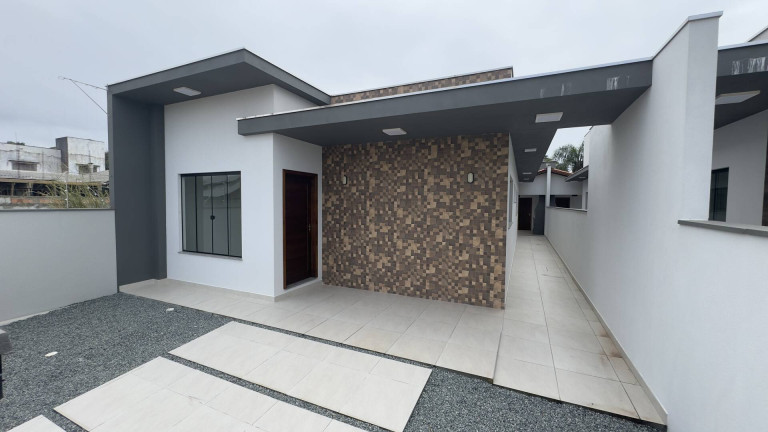 Imagem Casa com 3 Quartos à Venda, 102 m² em Barra Velha Imagem Casa com 3 Quartos à Venda, 102 m² em Barra Velha