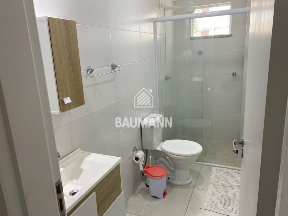 Apartamento com 2 Quartos para Alugar, 78 m² em Bombas - Bombinhas