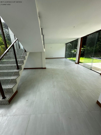 Imagem Casa com 5 Quartos à Venda, 360 m² em Centro - Mata De São João Imagem Casa com 5 Quartos à Venda, 360 m² em Centro - Mata De São João