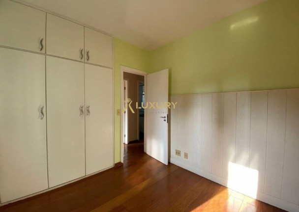 Imagem Imóvel com 3 Quartos à Venda, 130 m² em Buritis - Belo Horizonte
