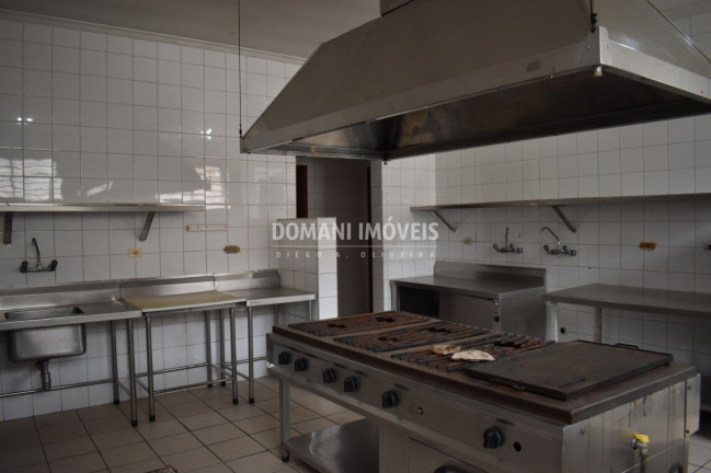 Imagem Imóvel com 36 Quartos à Venda, 2.272 m² em Região Da Abernéssia - Campos Do Jordão Imagem Imóvel com 36 Quartos à Venda, 2.272 m² em Região Da Abernéssia - Campos Do Jordão