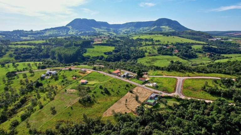 Imagem Terreno à Venda, 1.911 m² em Sete Nascentes - Bofete