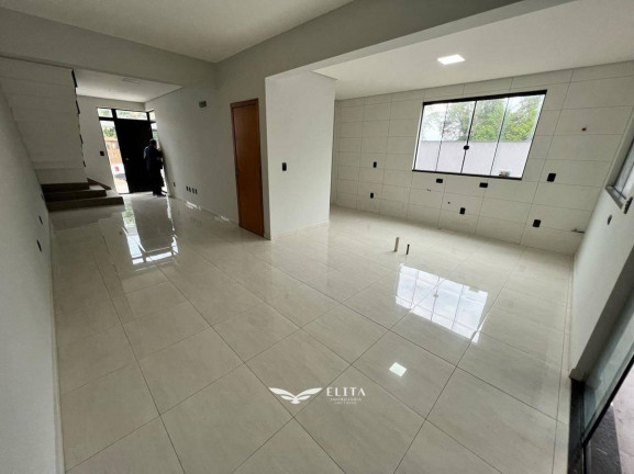 Imagem Sobrado com 3 Quartos à Venda, 220 m² em Los Angeles - Barra Velha