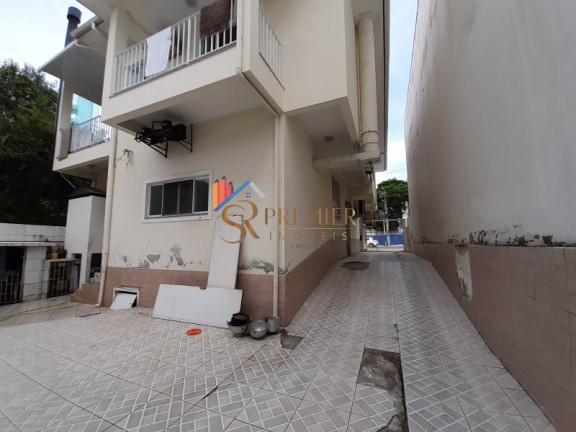 Imagem Imóvel com 4 Quartos à Venda, 221 m² em Trindade - Florianópolis Imagem Imóvel com 4 Quartos à Venda, 221 m² em Trindade - Florianópolis