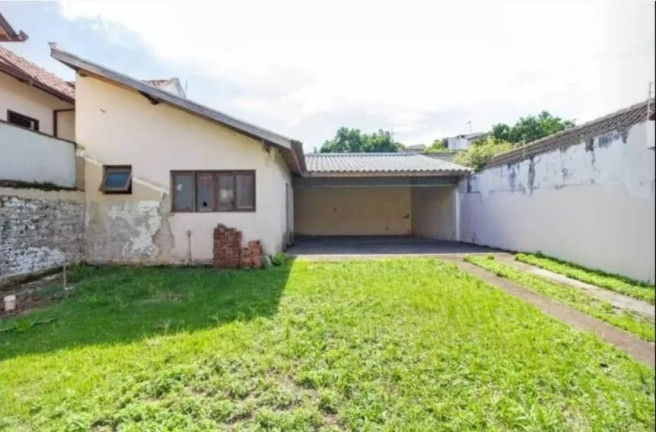 Imagem Casa com 3 Quartos à Venda, 308 m² em Santa Quitéria - Curitiba Imagem Casa com 3 Quartos à Venda, 308 m² em Santa Quitéria - Curitiba