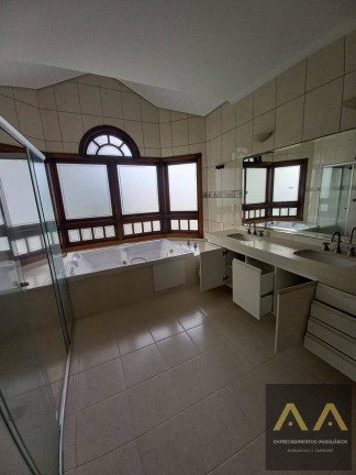 Imagem Casa com 4 Quartos à Venda, 300 m² em Alphaville - Santana De Parnaíba Imagem Casa com 4 Quartos à Venda, 300 m² em Alphaville - Santana De Parnaíba
