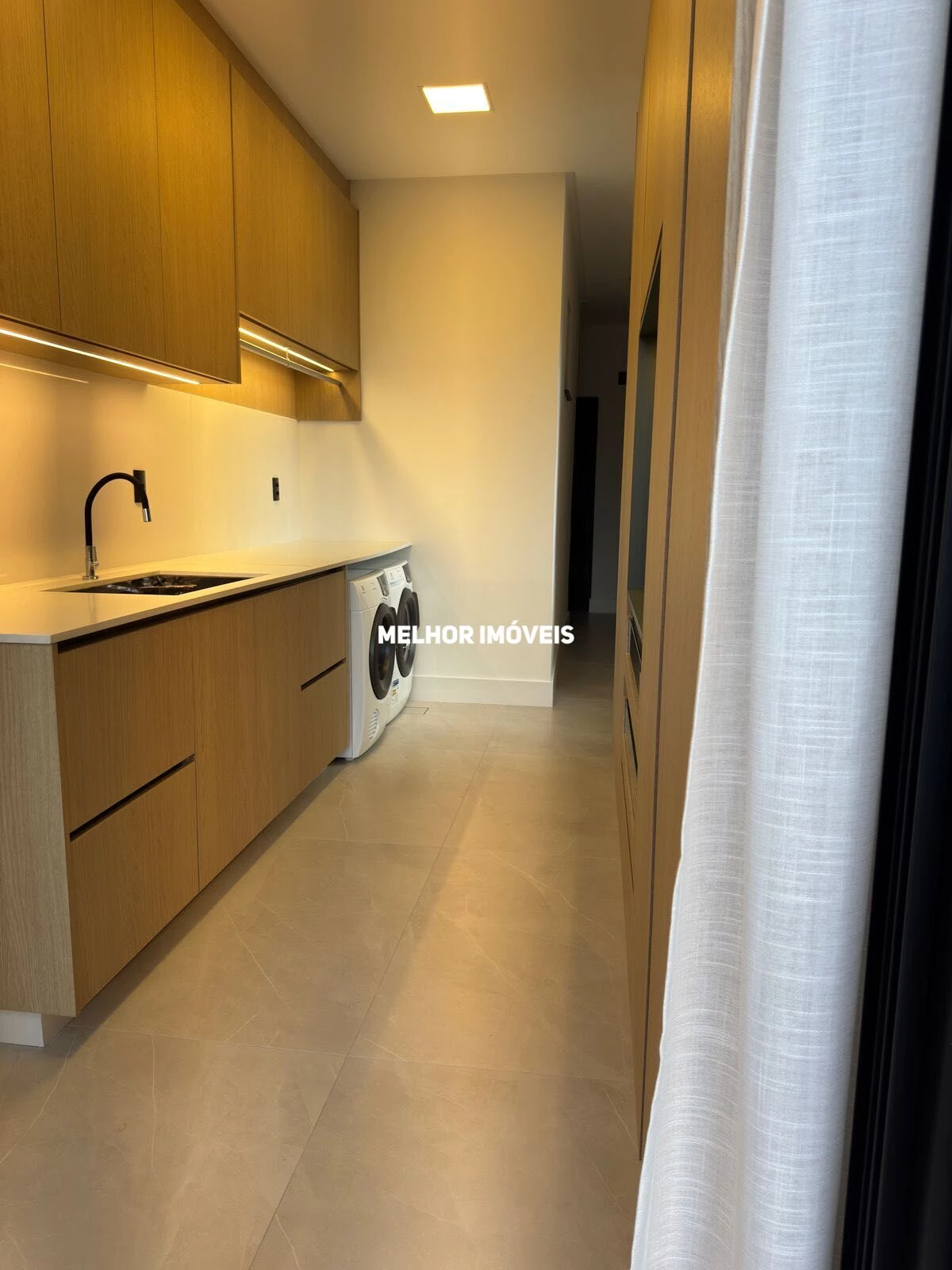 Imagem Casa de Condomínio com 5 Quartos à Venda, 648 m² em Santa Regina - Camboriú Imagem Casa de Condomínio com 5 Quartos à Venda, 648 m² em Santa Regina - Camboriú