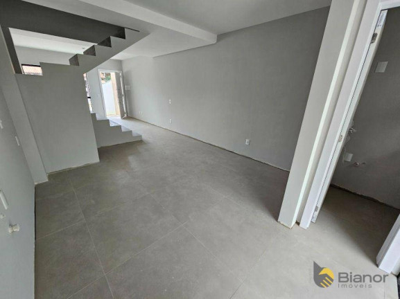 Imagem Casa com 2 Quartos à Venda, 89 m² em Velha - Blumenau Imagem Casa com 2 Quartos à Venda, 89 m² em Velha - Blumenau