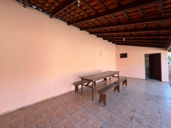 Imagem Casa com 3 Quartos à Venda, 146 m² em Centro - Balneário Barra Do Sul