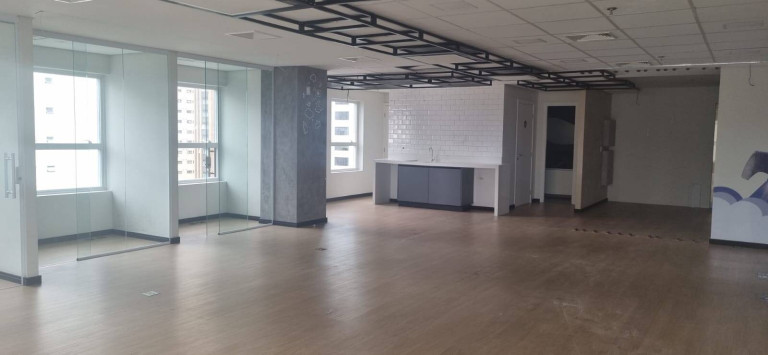 Imagem Sala Comercial para Alugar, 126 m² em Alphaville Centro Industrial E Empresarial/alphaville. - Barueri Imagem Sala Comercial para Alugar, 126 m² em Alphaville Centro Industrial E Empresarial/alphaville. - Barueri