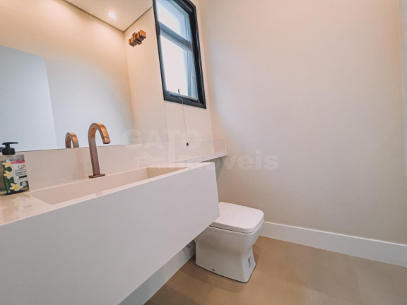 Imagem Casa com 5 Quartos à Venda, 450 m² em Alphaville - Santana De Parnaíba Imagem Casa com 5 Quartos à Venda, 450 m² em Alphaville - Santana De Parnaíba