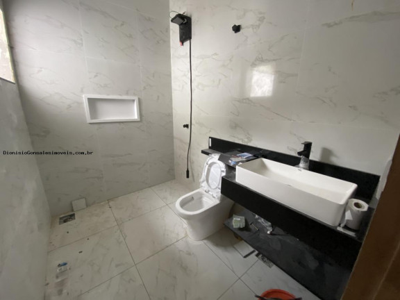 Imagem Casa com 4 Quartos à Venda, 253 m² em Cidade Nova Peruíbe - Peruíbe