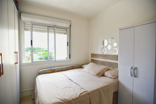 Imagem Imóvel com 3 Quartos à Venda, 88 m² em Vila Ipiranga - Porto Alegre