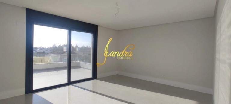Imagem Casa de Condomínio com 4 Quartos à Venda, 419 m² em Atlantida Sul - Osorio