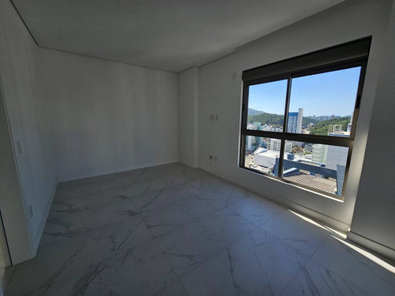 Imagem Apartamento com 4 Quartos à Venda, 168 m² em Pioneiros - Balneário Camboriú Imagem Apartamento com 4 Quartos à Venda, 168 m² em Pioneiros - Balneário Camboriú