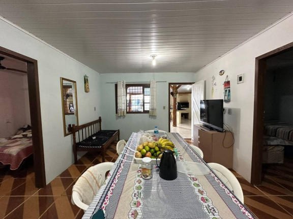 Imagem Casa com 3 Quartos à Venda, 95 m² em Centro - Balneário Barra Do Sul Imagem Casa com 3 Quartos à Venda, 95 m² em Centro - Balneário Barra Do Sul