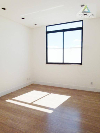 Imagem Casa com 3 Quartos à Venda, 290 m² em Spina Ville Ii - Juiz De Fora