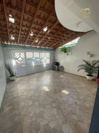 Imagem Sobrado com 3 Quartos à Venda, 105 m² em Tupi - Praia Grande Imagem Sobrado com 3 Quartos à Venda, 105 m² em Tupi - Praia Grande
