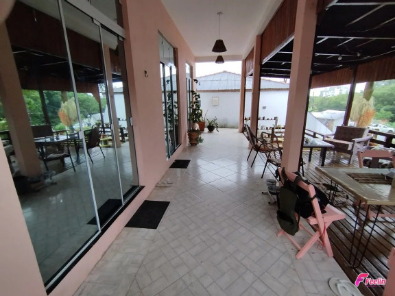Imagem Casa com 3 Quartos à Venda, 130 m² em Itacorubi - Florianópolis Imagem Casa com 3 Quartos à Venda, 130 m² em Itacorubi - Florianópolis