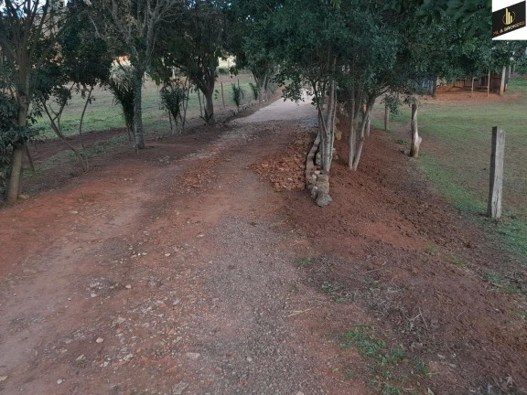 Imagem Imóvel com 2 Quartos à Venda, 19.517 m² em Zona Rural - Campo Magro Imagem Imóvel com 2 Quartos à Venda, 19.517 m² em Zona Rural - Campo Magro
