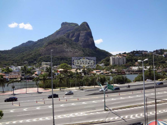 Imagem Cobertura com 3 Quartos à Venda, 300 m² em Barra Da Tijuca - Rio De Janeiro