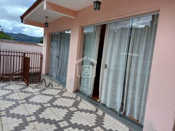 Casa com 2 Quartos à Venda, 300 m² em Dom Bosco - Poços De Caldas