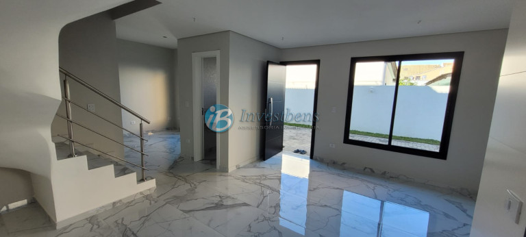 Casa de Condomínio com 3 Quartos à Venda, 102 m² em Cajuru - Curitiba